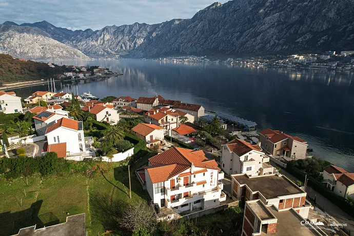 # 6827 Hotel GALIA in Prcan 2.334 mln