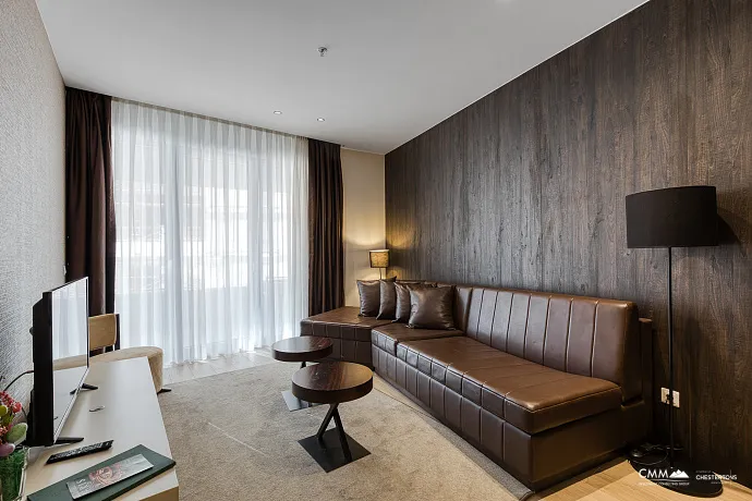 A luxuriously furnished apartment for sale in Bečići – an opportunity not to be missed.