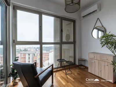 Spacious Apartment with Sea View in Tivat, Mažina Area