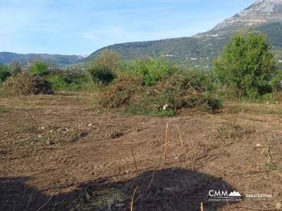 Urbanized plot in Kotor area