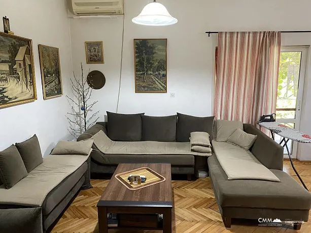 Two-story house for sale in a quiet part of Šušanj