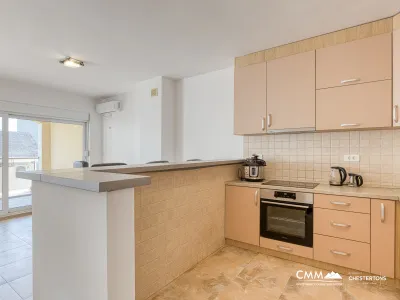 FOR SALE: SPACIOUS, FULLY FURNISHED APARTMENT IN BUDVA WITH GARAGE AND TESLA CHARGER