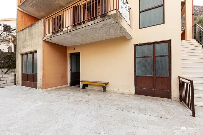 HOUSE FOR SALE – 270 m² – EXCEPTIONAL OPPORTUNITY IN PRČANJ!