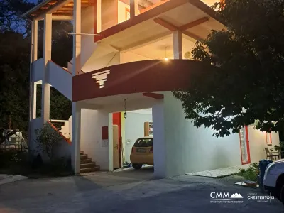 Spacious House on a spectacular large Plot with Olive Trees