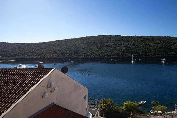 Cozy Seafront Apartment in Bigovo — with Terrace and Stunning Sea View