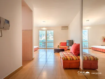 Studio in Dobrota with a panoramic view of the Bay of Kotor