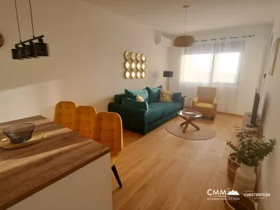 Furnished One-Bedroom Apartment with Garage and Sea View – Bečići