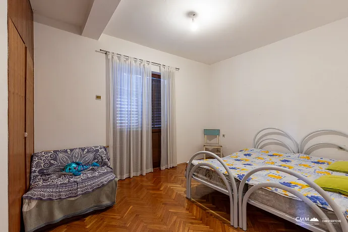 HOUSE FOR SALE – 270 m² – EXCEPTIONAL OPPORTUNITY IN PRČANJ!