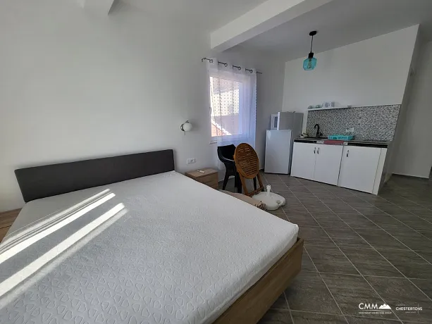 Spacious house in Utjeha with panoramic sea views