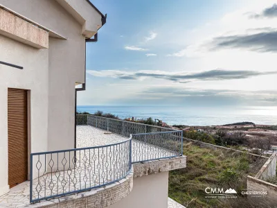 Spacious 3-Story House with Sea View in Blizikuce