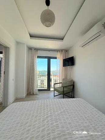 Three-bedroom apartment in Tivat