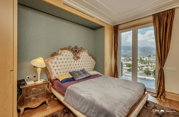Apartment in Porto Montenegro