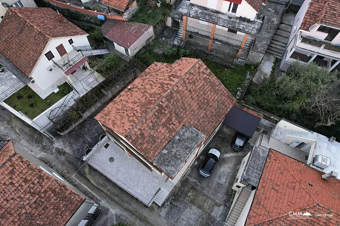 HOUSE FOR SALE – 270 m² – EXCEPTIONAL OPPORTUNITY IN PRČANJ!