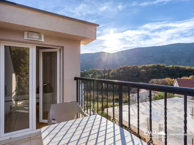 Apartment in a new building