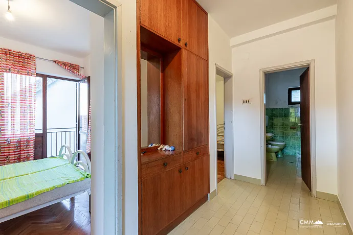 HOUSE FOR SALE – 270 m² – EXCEPTIONAL OPPORTUNITY IN PRČANJ!