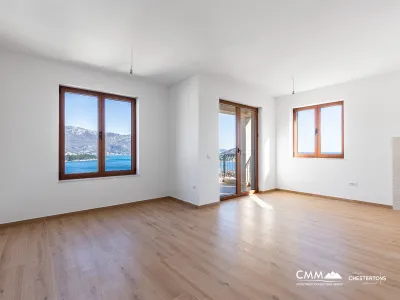 Bright Apartment with Sea View in Budva