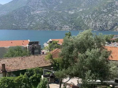 Apartment in Risan with sea and mountain views