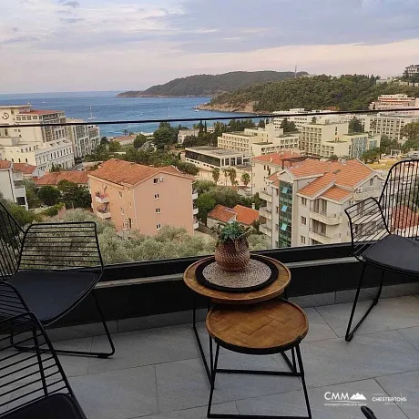 3-bedroom sea-view apartment in Becici — new building, garage included