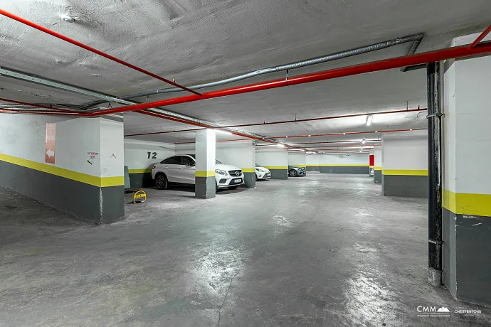 A luxuriously furnished apartment for sale in Bečići – an opportunity not to be missed.