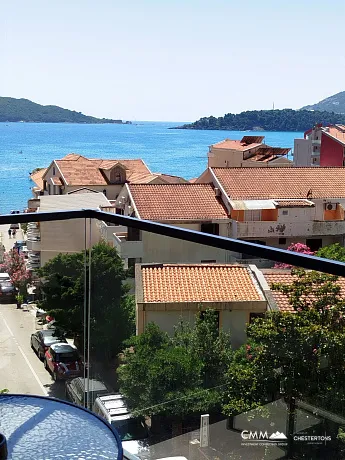 One-Bedroom Apartment with Sea View — Rafailovici