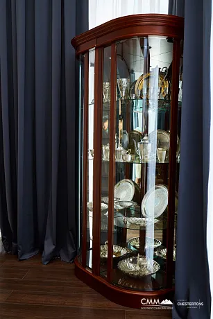 Spacious house in Kumbor with a total area of 335 m²