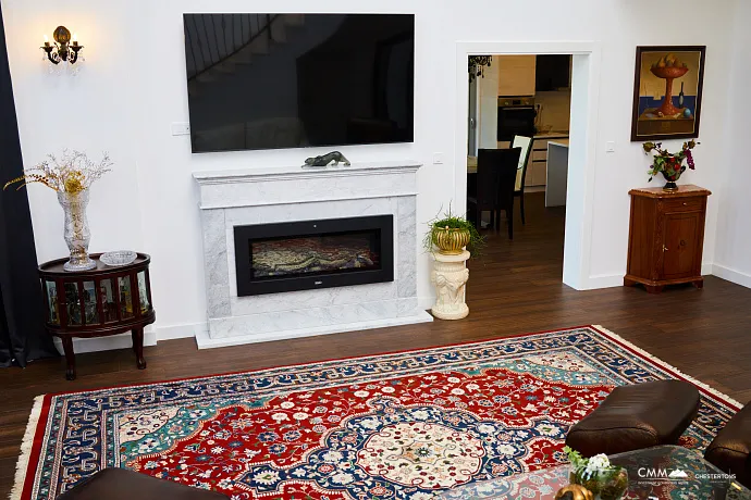 Spacious house in Kumbor with a total area of 335 m²