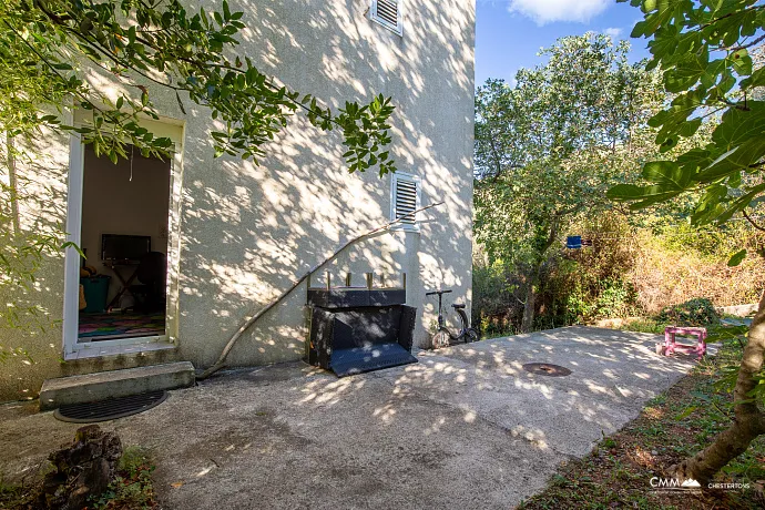 Duplex Apartment with Mediterranean Sea View in Petrovac, 104 m²