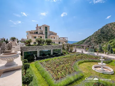 World-Class Coastal Villa – Adriatic Elegance & Privacy