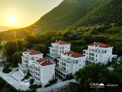 Apartments in villas in a luxury complex