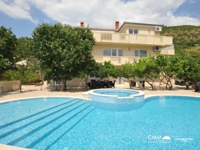 Breathtaking Villa with big pool and yard for sale in Tivat