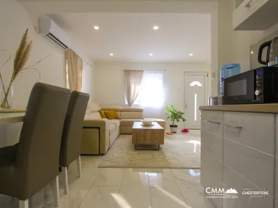 For sale two-storey house in Dobra Voda near the sea
