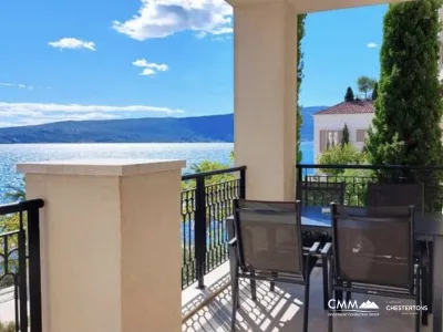 Apartments in a luxury complex with a sea view
