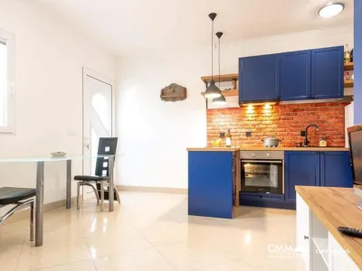 One-bedroom apartment by the sea