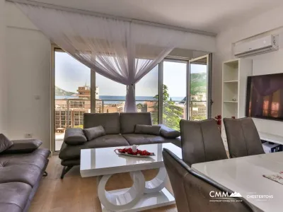 Three-bedroom apartment in Bečići, 86m²