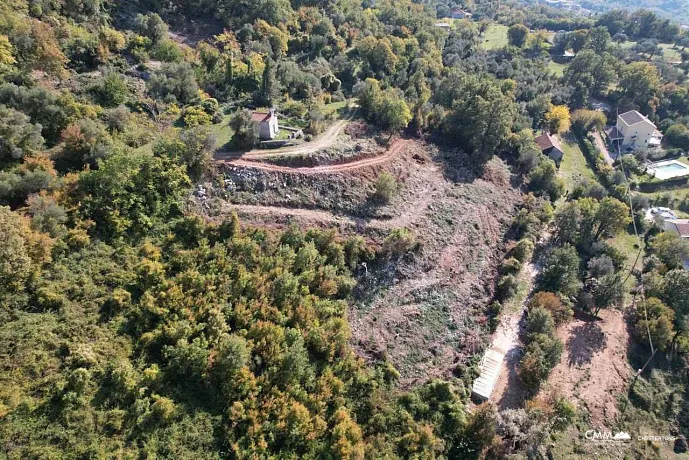Land Plot 2,228 m² with Project for 5 Luxury Villas & Panoramic Sea View — Kavač