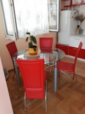 Apartments in Montenegro Apartments in Montenegro: Квартира в Тивате