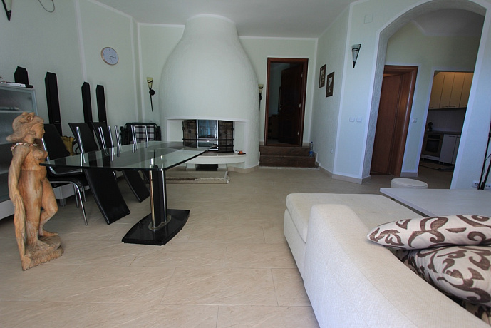 Apartment with a special apartment on the Savina near the sea