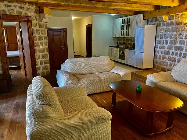 Apartments in an exclusive location not far from Budva with a sea view
