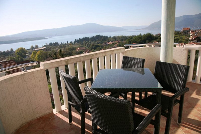  Villa with pool in Tivat - long term rental