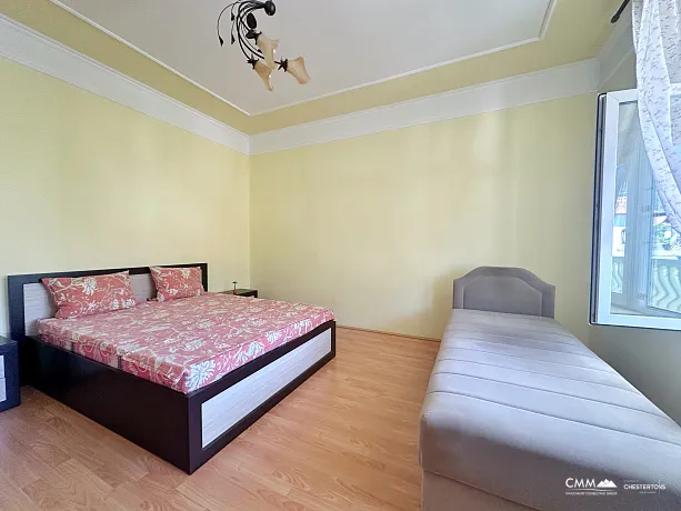 Three storey house in Dobra Voda 308m2