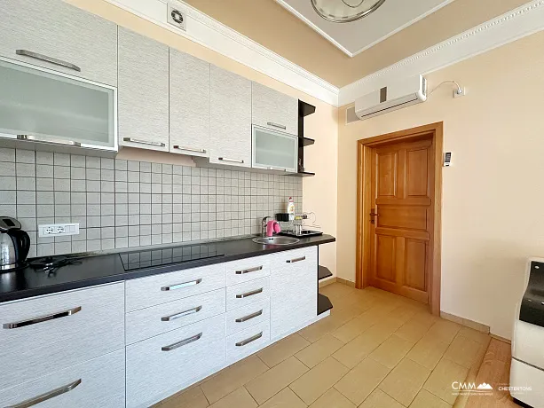 Three storey house in Dobra Voda 308m2