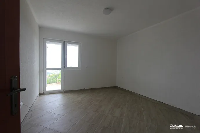 House in Bjelisi on two floors with a spacious yard