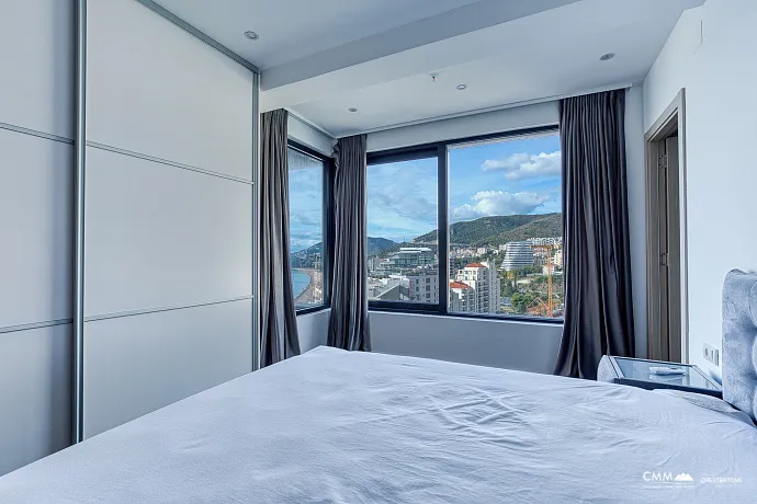 For sale: an exclusive, fully furnished luxury apartment with a spacious terrace.