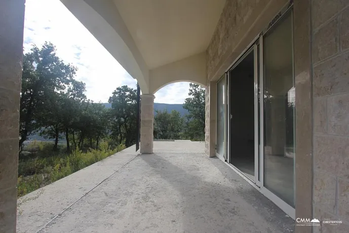 A house with sea and mountine view in Mojdez, Herceg Novi