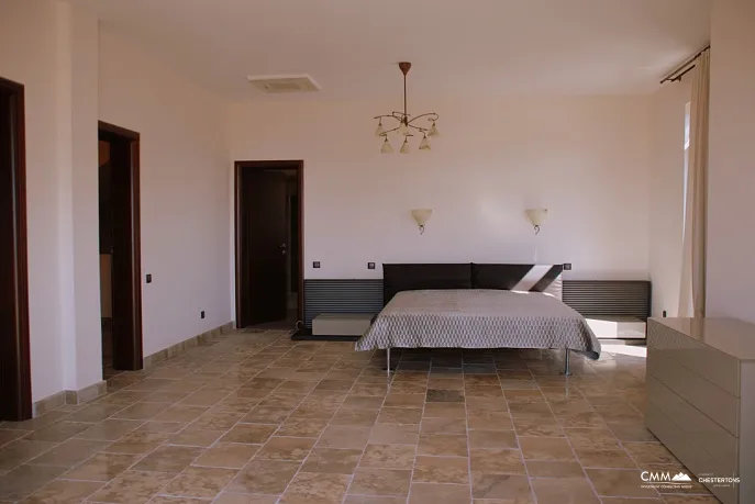 Luxurious villa in Petrovac