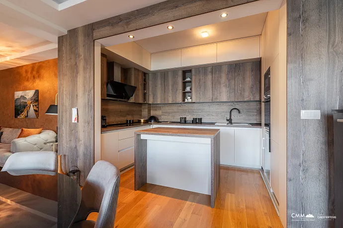 Luxurious apartments in Kostanjica