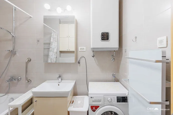 One bedroom apartment in Becici