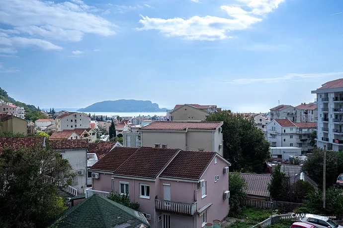 For Sale – Modern One-Bedroom Apartment in Budva
