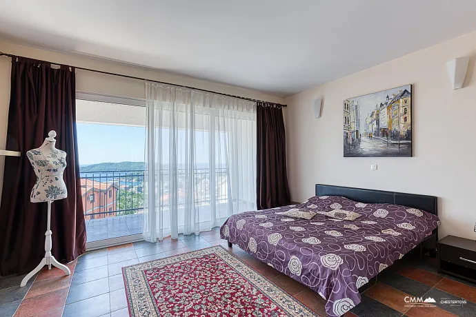 Sea view villa in Becici