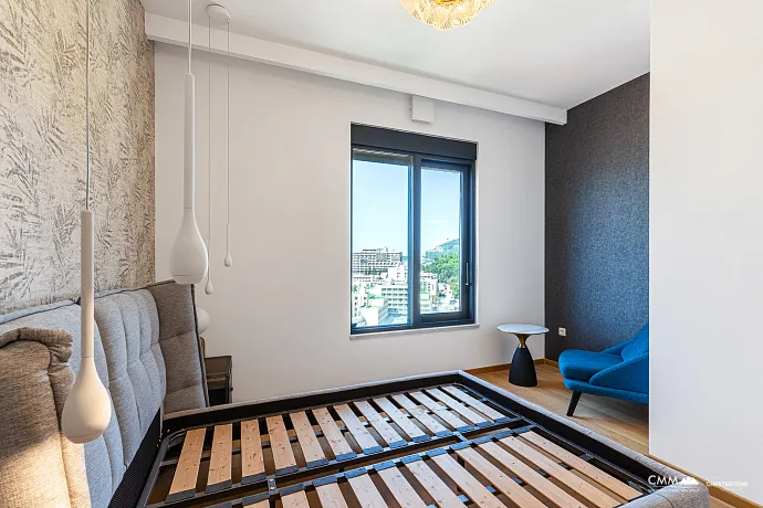 Penthouse in new building in Becici near the sea